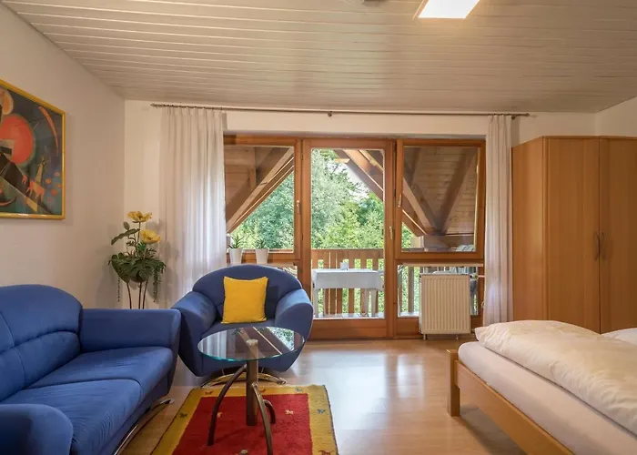 Konrad Schielin Apartment *